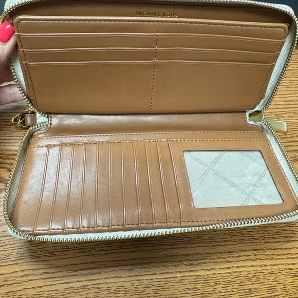 Michael Kors Beige Logo Wristlet with Brown Strap/jet set travel large - Picture 2 of 4